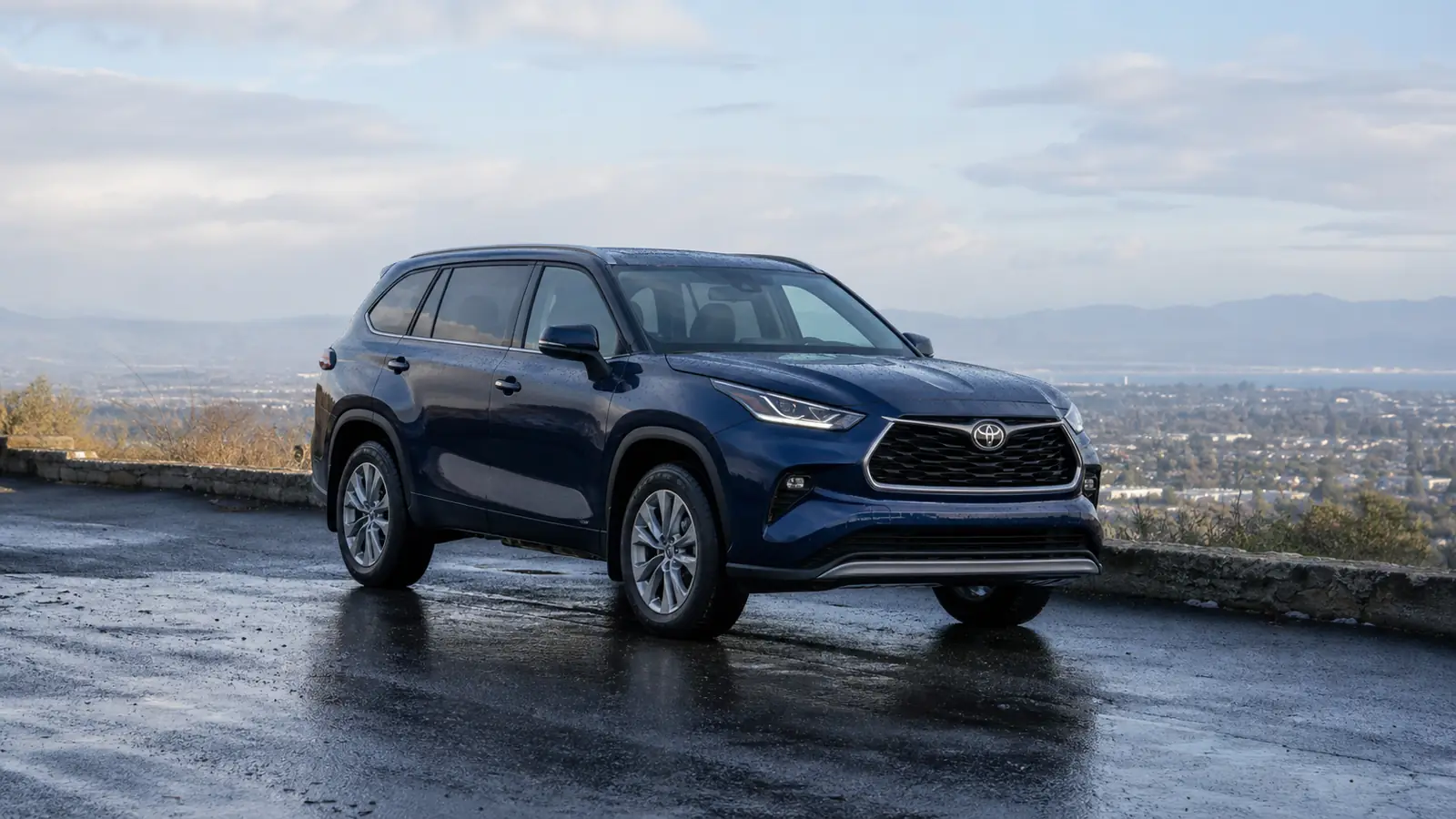 2026 Toyota Highlander SUV in a front three-quarter view - Toyota Highlander