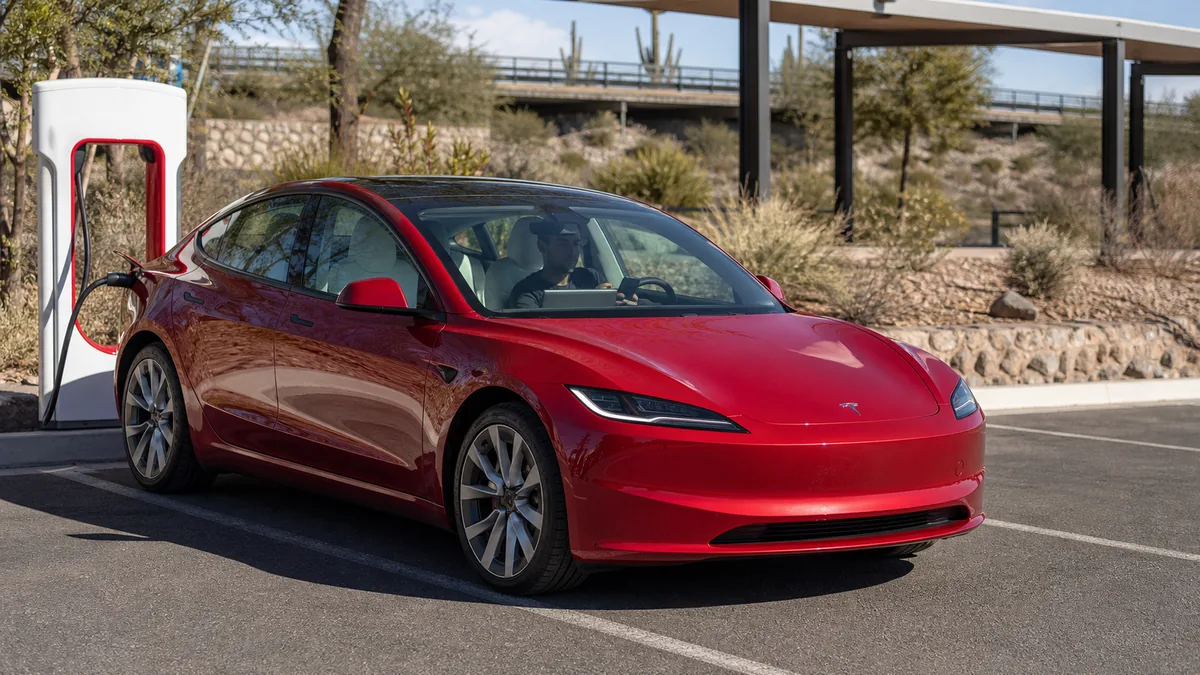 Tesla Model 3 range and charging route planning - Tesla Model 3