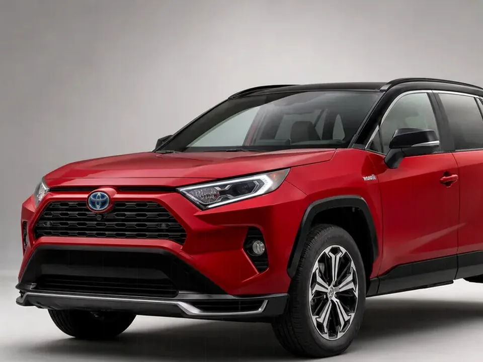 Toyota RAV4 Hybrid trim and wheel detail